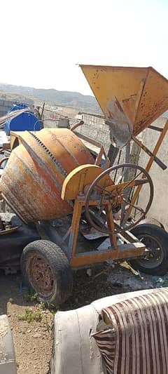 Concrete half load mixture machine