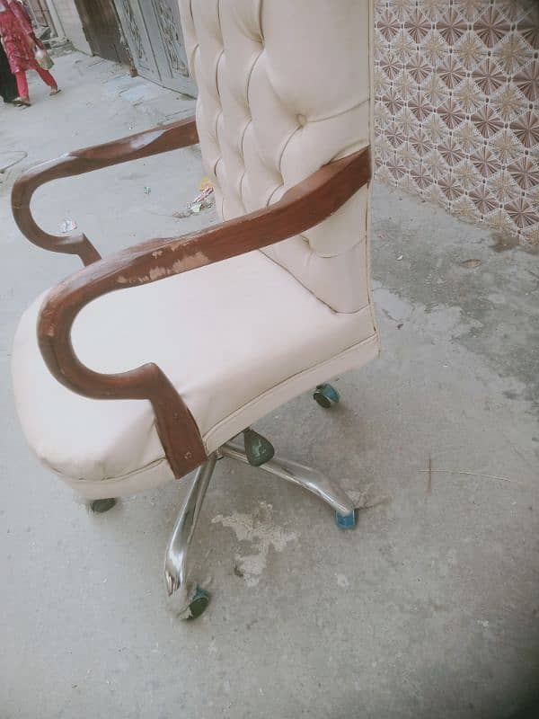 Executive chair for sale 2