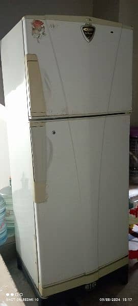 waves fridge. . for sale 0