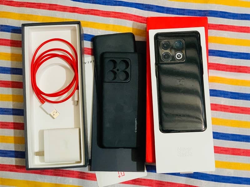 oneplus 10 pro complete box official approved 1