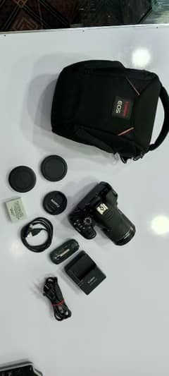 Canon DSLR camra