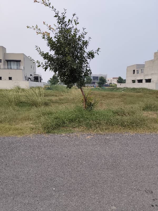 Urgent Sale Plot DHA Phase 8 5