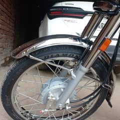 2024 model 125 7 mhiny ki nikli a 10 by 10 ghri a urgent sale a