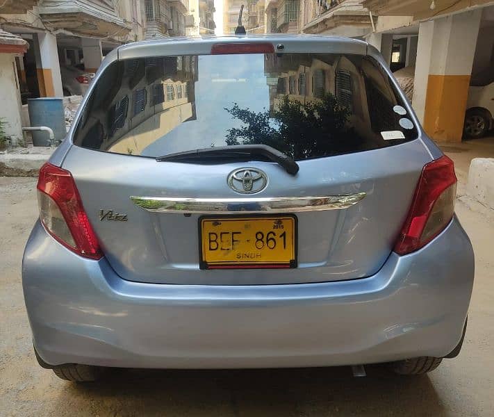 Toyota Vitz 2012 reg 2015 excellent condition 8