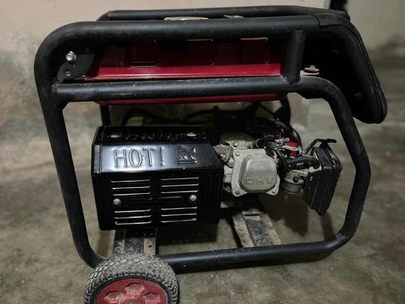 GENERATOR 2.8 KVA 5