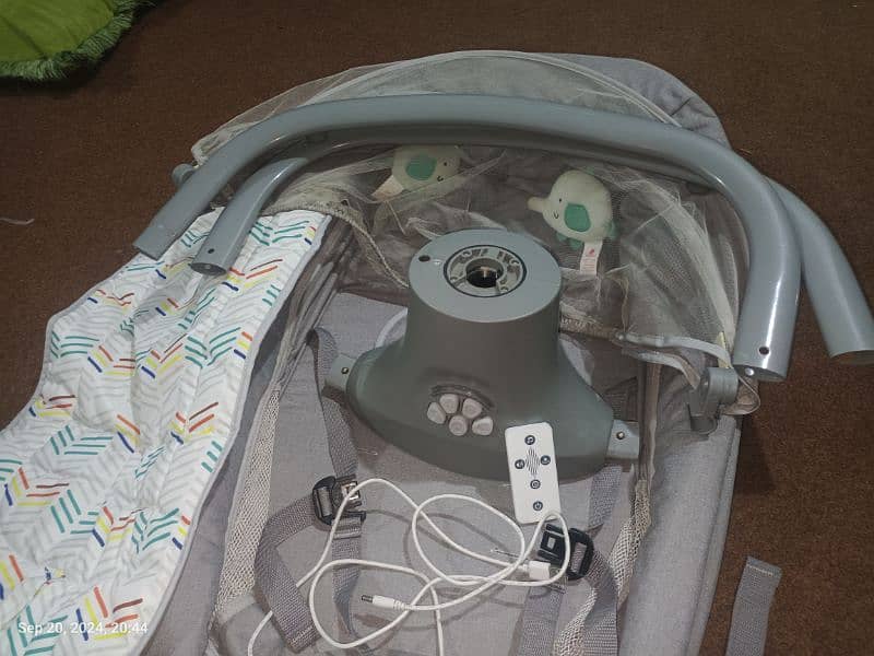 Baby Swing Rechargeable 3 in 1 5