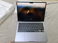 MacBook Air M2 with 8GB RAM and 256GB Storage"