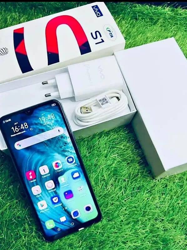 vivo S1 8/256 new lush condition box and charger available 2