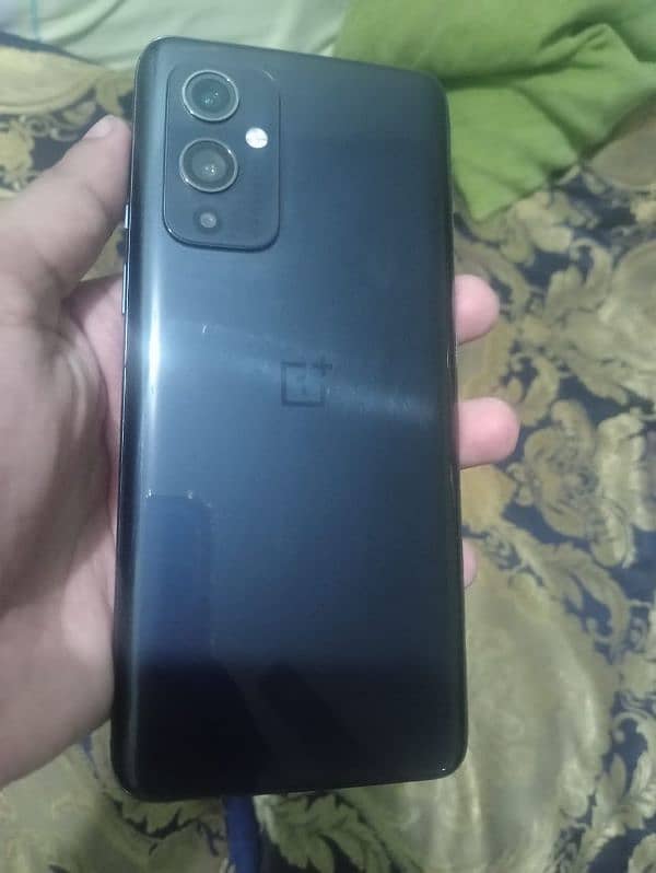 OnePlus 9 8