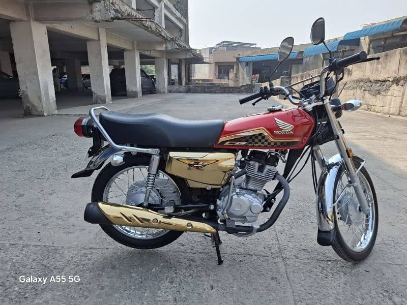 Honda Gold Addition 125cc 2024 Model 1