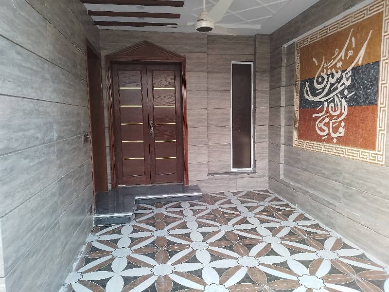 5 Marla House In Green City Is Available 1