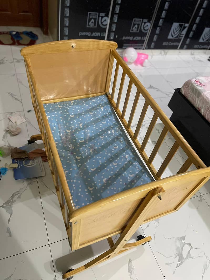 Kids Cot / Baby cot / Kids bed for sale 1