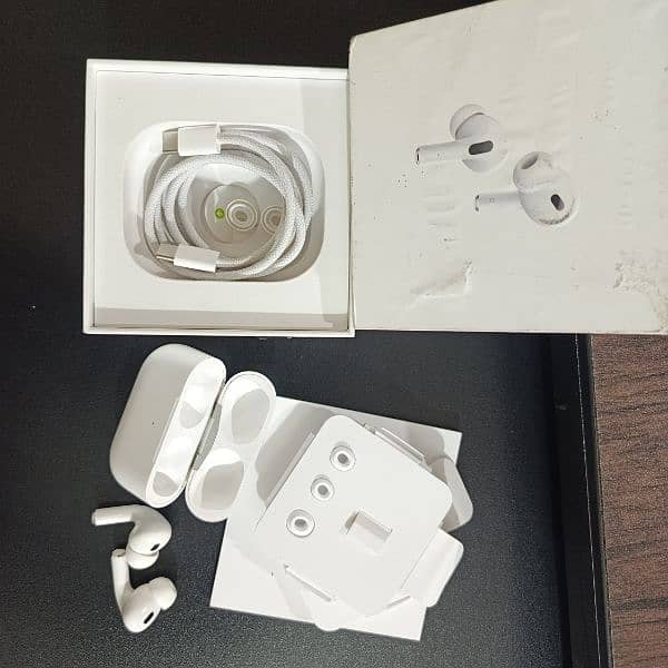 Airpods Pro 2nd Generation 9/10 condition 0