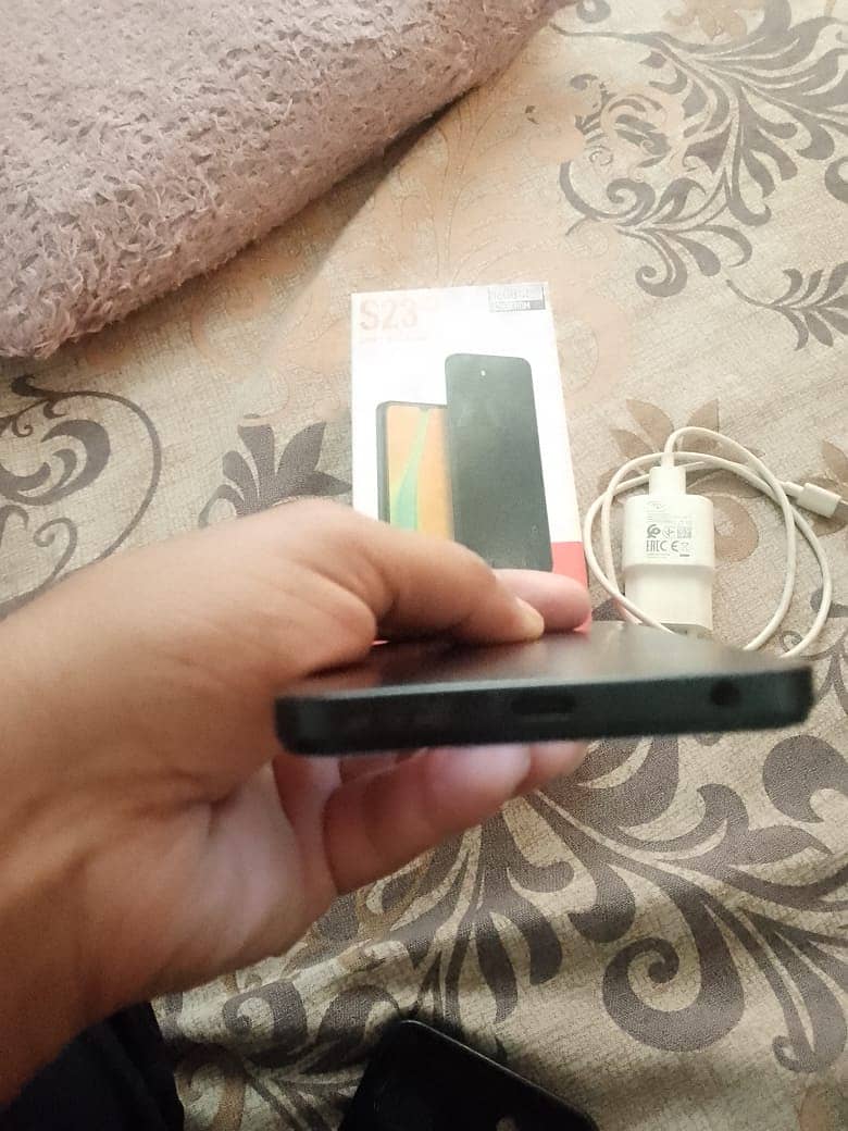 Itel S23 8+8/128 Gb 3