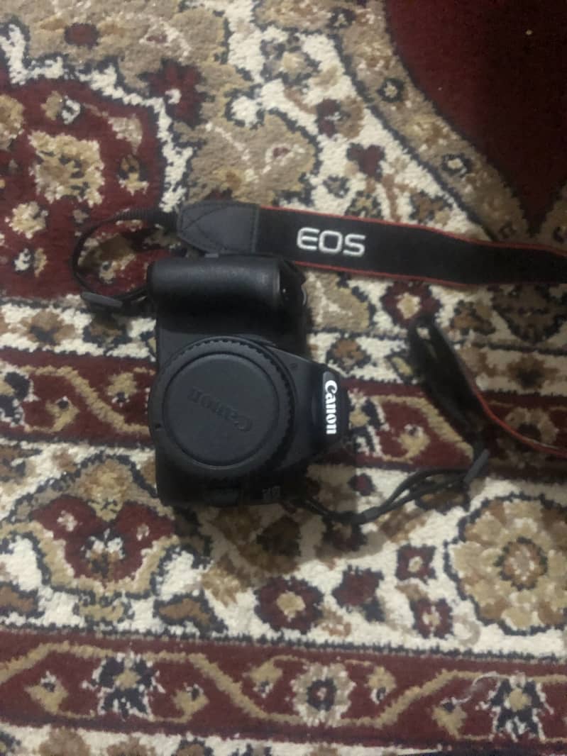 Canon 250D SL3 DSLR Camera 3