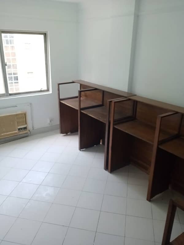 35*70 Double unit full house Available for Rent in G-13 1