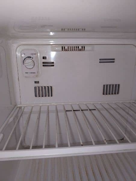 LG REFRIGERATOR 1