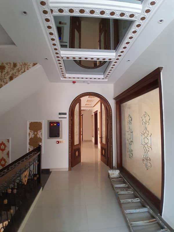 1 KANAL LOWER PORTION WITH FULL BASMENT FOR RENT IN DHA PHASE 6 1