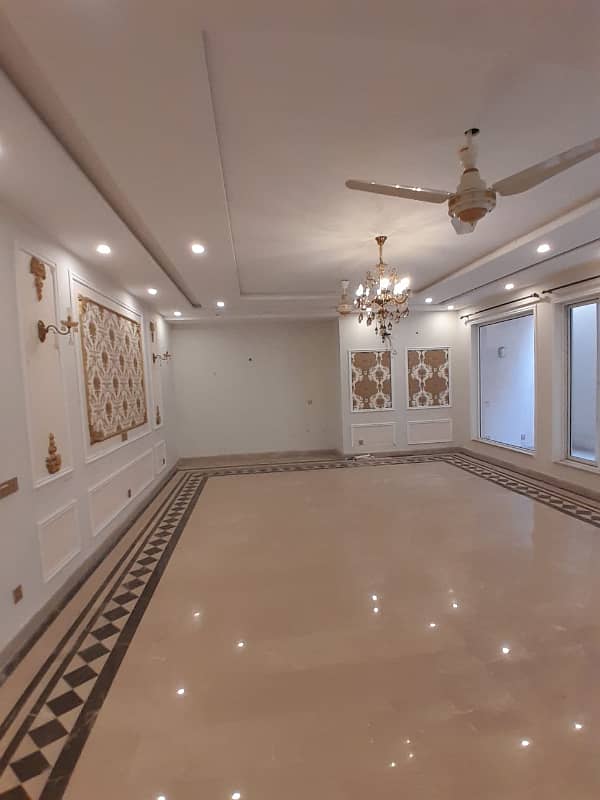 1 KANAL LOWER PORTION WITH FULL BASMENT FOR RENT IN DHA PHASE 6 2