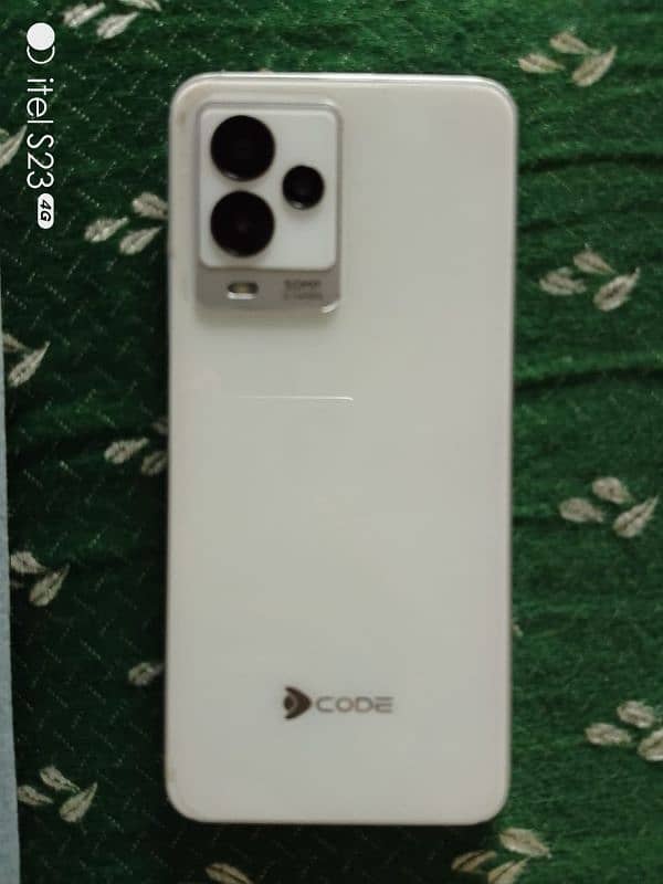 Dcode Bold 3 Pro 10/10 condition Pta Approved 2