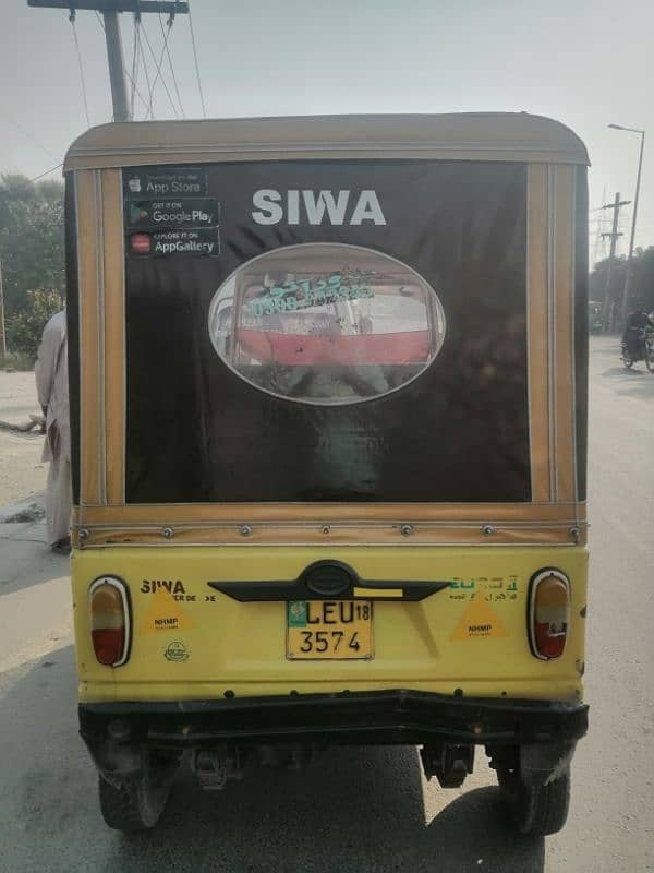 siwa rickshaw 6 seater neat and clean 5