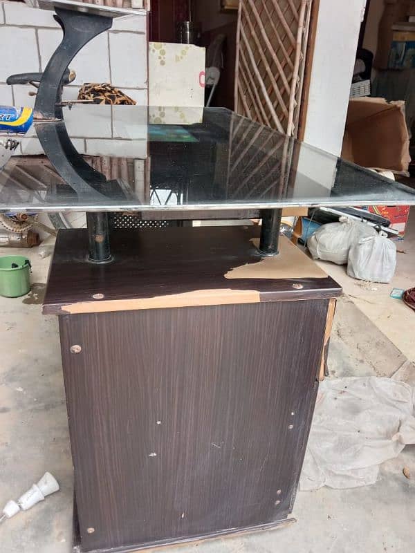 computer table urgent sale 5