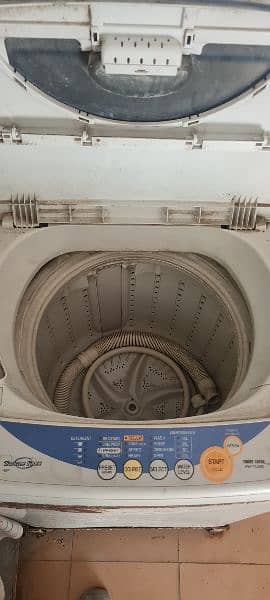 Used fully automatic washing machine in working condition 2