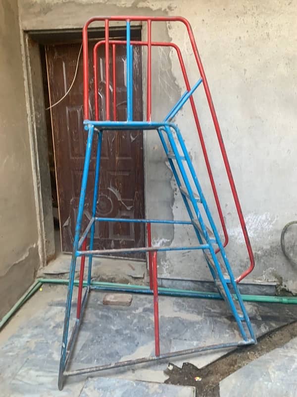 swing stand and slide stand in metal heavy weight 5