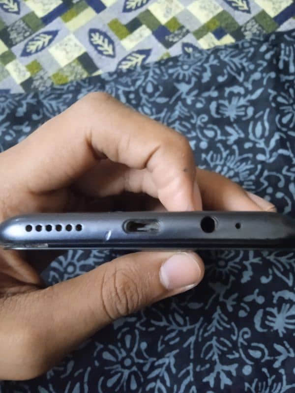 Tecno spark 7 pro 4 64 Screen crack final Price 2