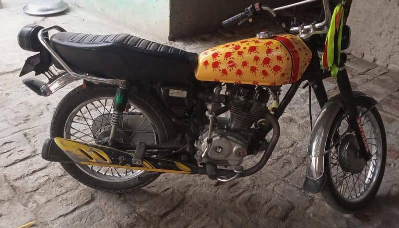 Honda 125cc model 2016 Peshawar registration 2