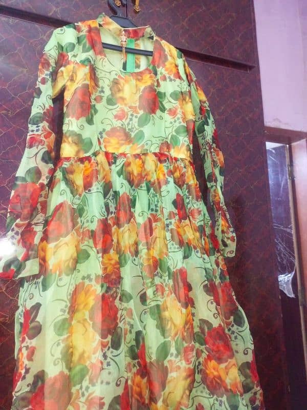 parrot green frock is ready to wear condition is good 1