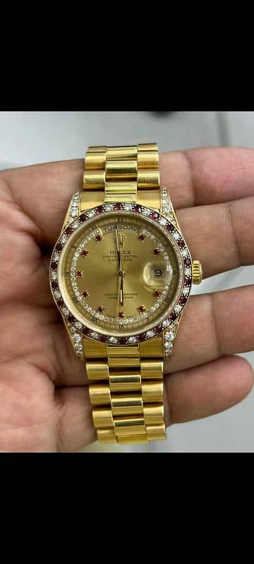 we deals used gold diamond watches buyer Rolex Rado Omega Cartier tag 18