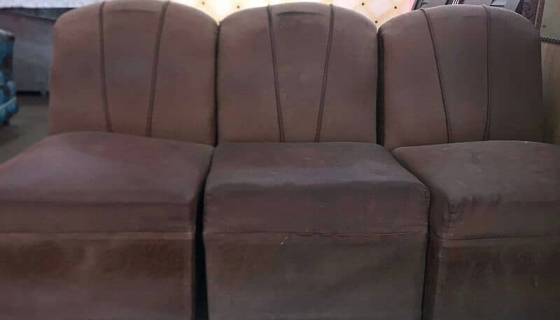 Sofa set for  sale 1