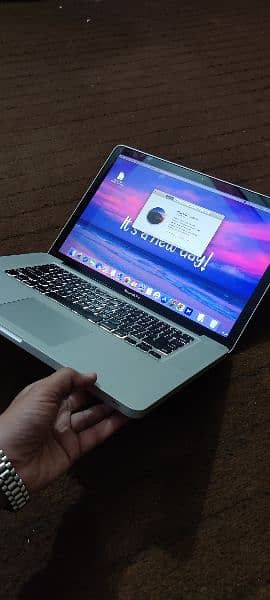 MacBook pro 5