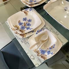 64 pes imported dinner set with glass lid