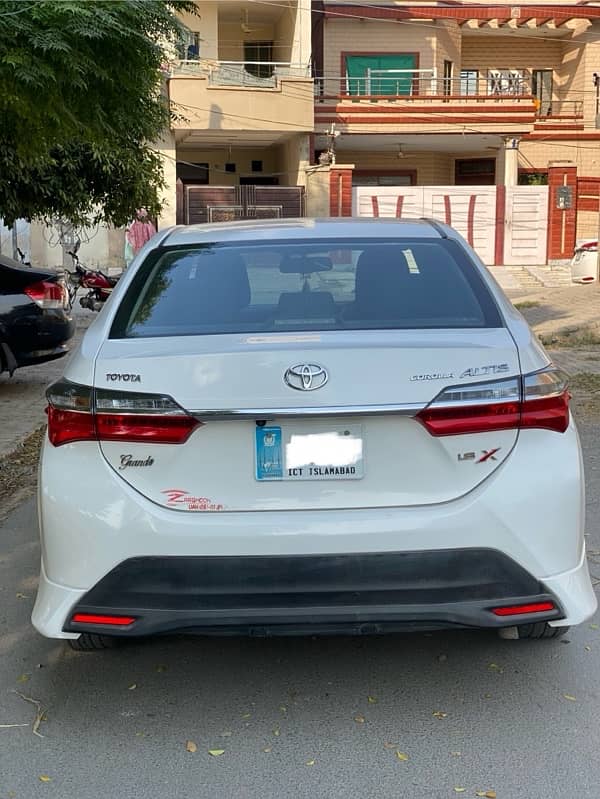 Toyota Altis Grande 2022 1