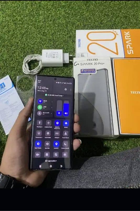 tecno spark 20 pro +  0321 3086377 2