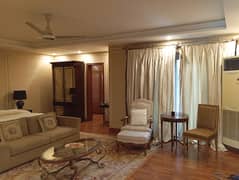 CANTT,EXECUTIVE LUXURY APARTMENTS AND FURNISHED LUXURY HOUSE FOR RENT GULBERG GARDEN TOWN SHADMAN GOR LAHORE