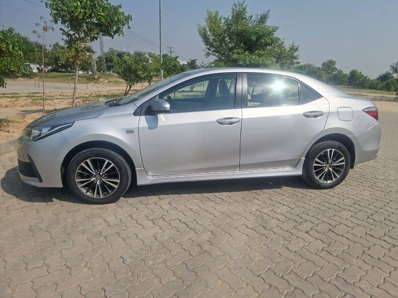 Toyota Corolla Altis 1.6 2019 model 4