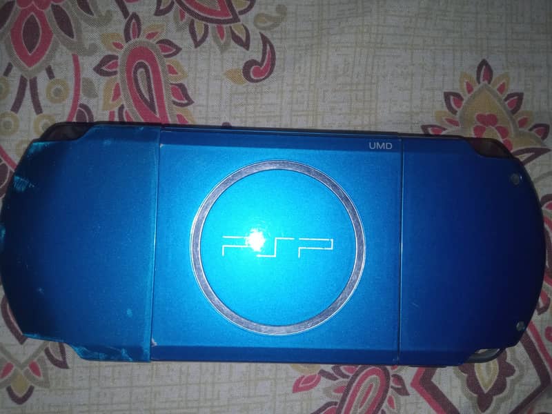 Sony PSP 3003-Blue (64 GB) 3