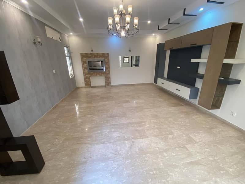 1 Kanal Upper Portion For Rent In DHA Phase 6 13