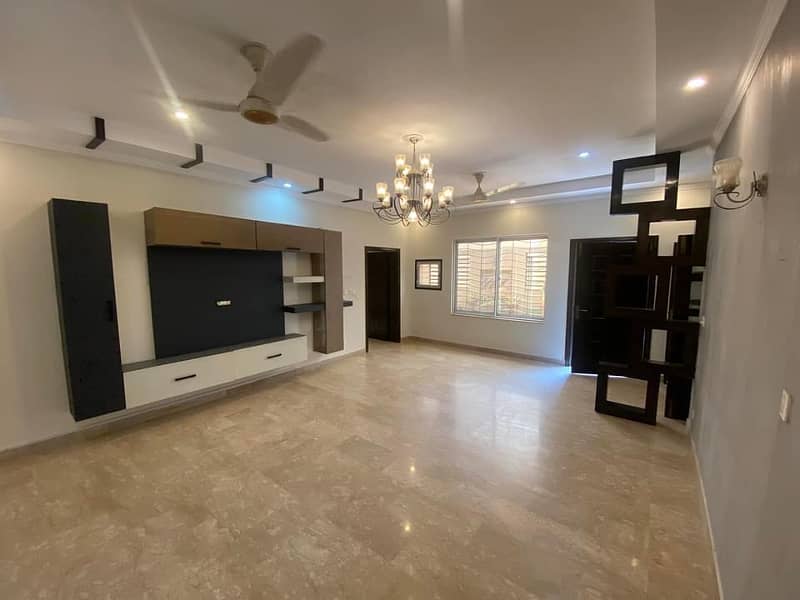 1 Kanal Upper Portion For Rent In DHA Phase 6 17