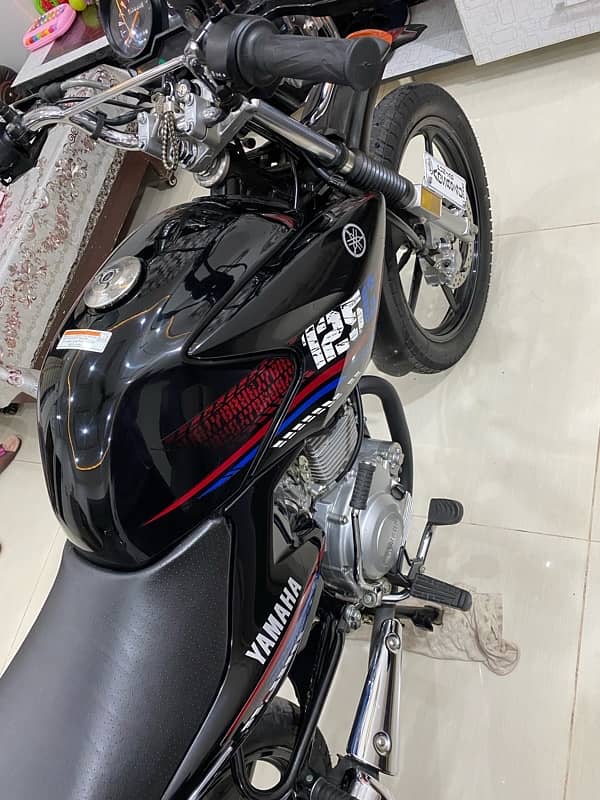 YBR G125 0 meter brand new bike 8