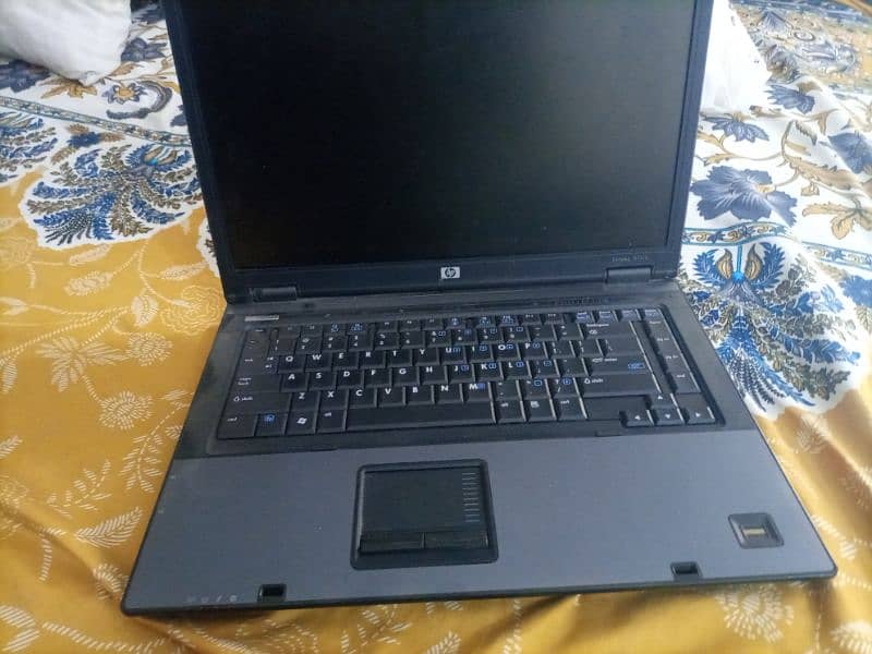 Laptop available for parts 1