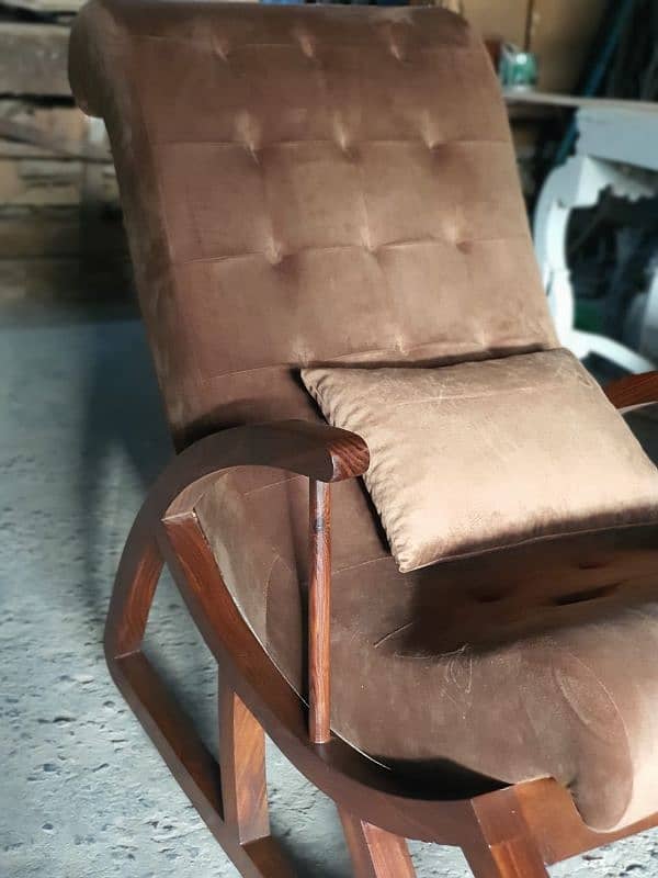 Rocking chair, Comfort chair, jhola chair 7