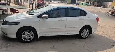 Honda City  2018_ 03056700001