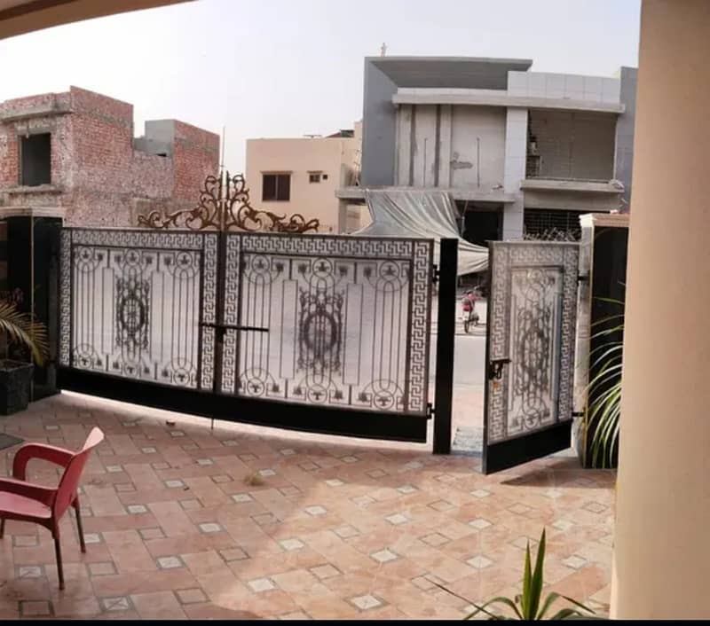 10 Marla House For Sale In Paragon City Lahore 3