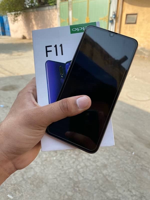 oppo f11 8/256 full lush condition 0