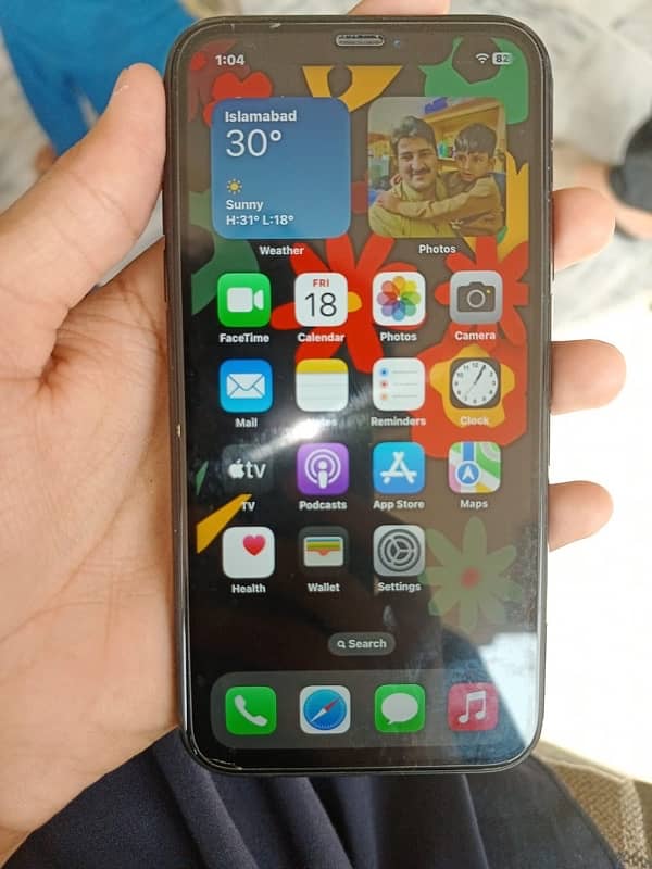 iPhone XR  Exchange possible 1