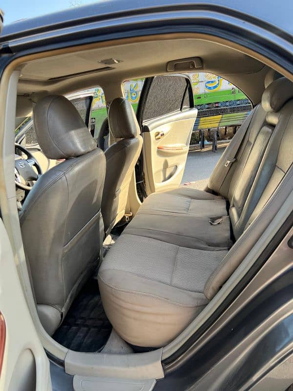 Toyota Corolla Altis 2012 Sunroof automatic 1.6 15